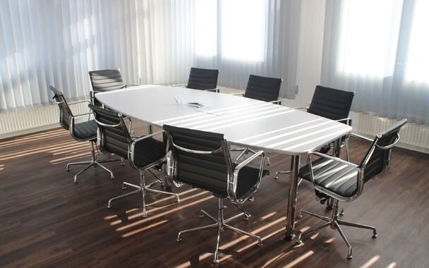 Offices & warehouse for sale in 
