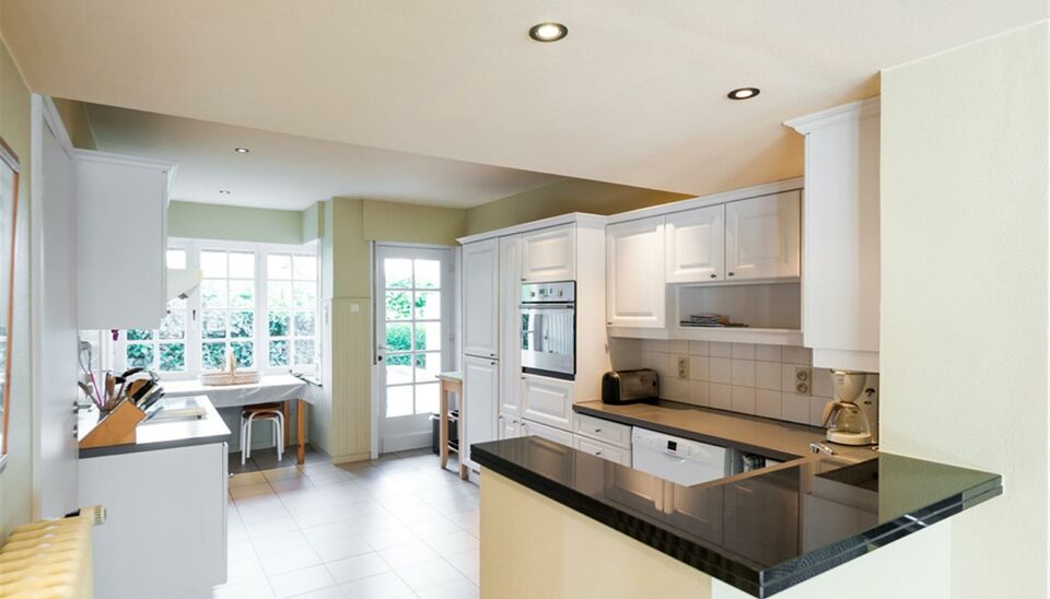 Villa for rent in Wezembeek-Oppem
