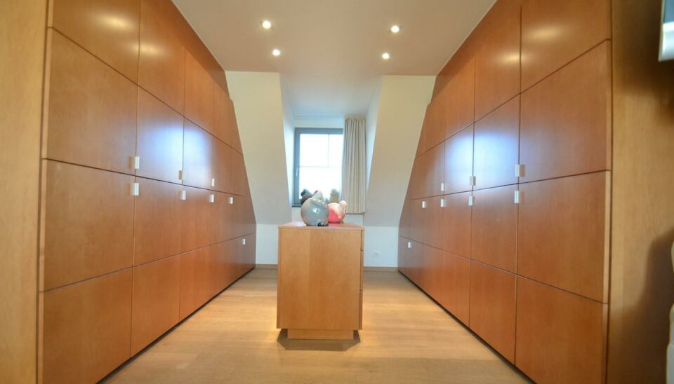 Villa for sale in Kraainem